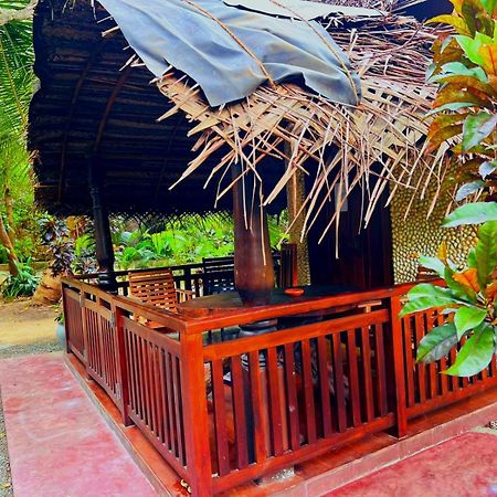 Turtle Watch Cabana Tangalle Ngoại thất bức ảnh